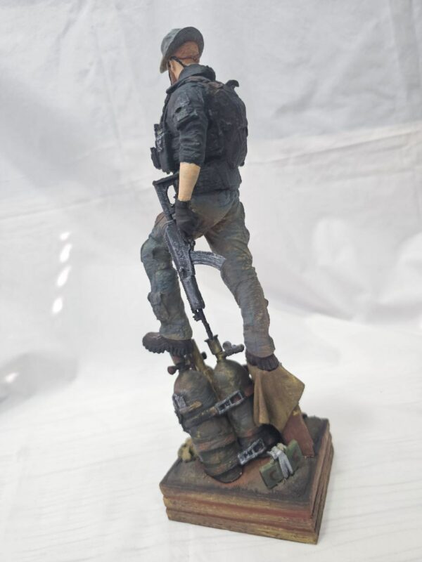 Captain Price - COD MW - Görsel 2